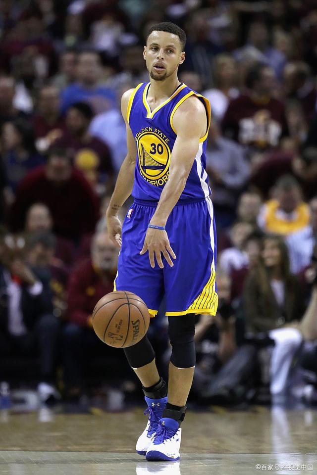 四人抱团假 四人抱团假